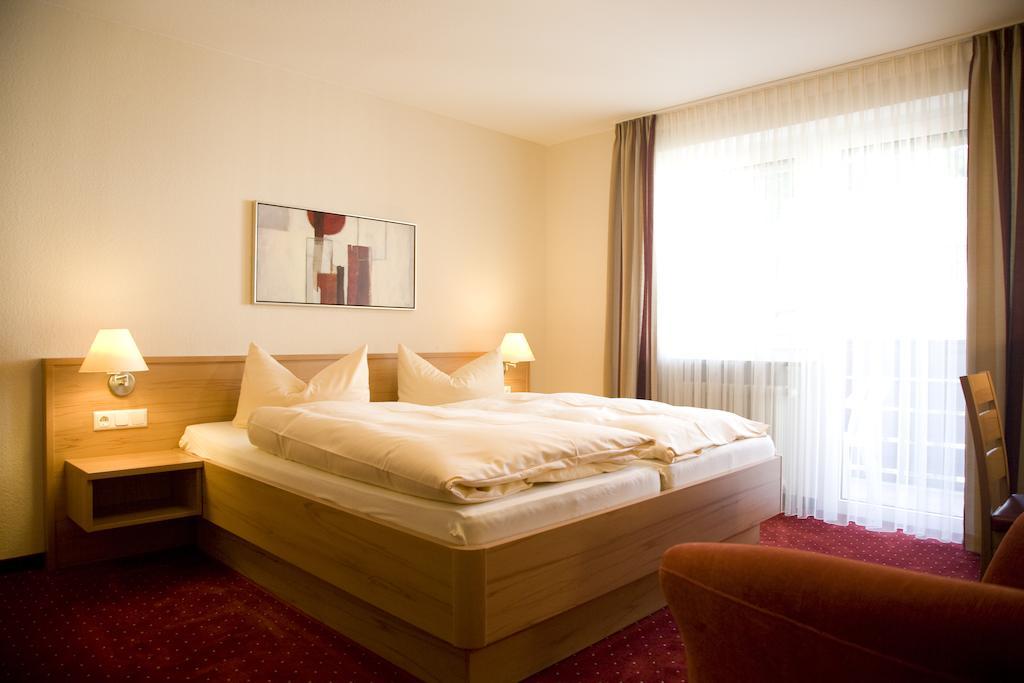 Gasthaus Merkel Hotel Bad Berneck im Fichtelgebirge Quarto foto